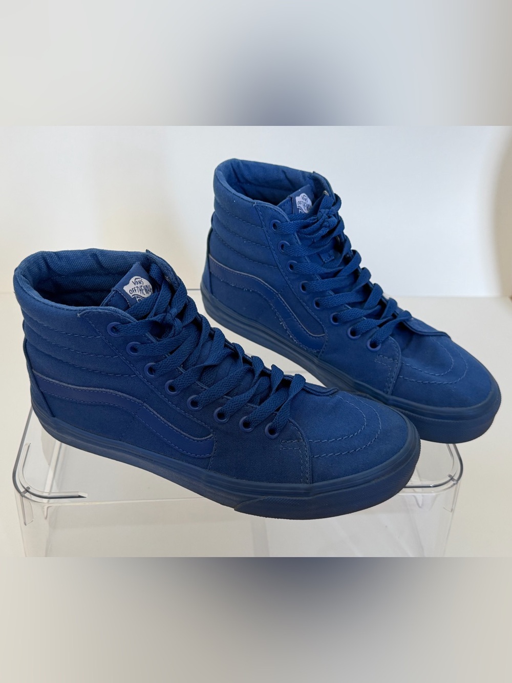 Vans Men’s High-Top Sneakers in Navy Blue- men's 6 (women's 7.5)